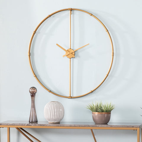 Image of Round hanging wall clock Image 2