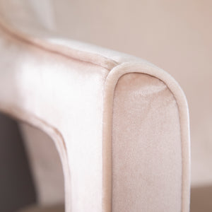 Modern upholstered armchair Image 8