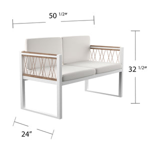 Outdoor sofa w/ removable custions Image 8