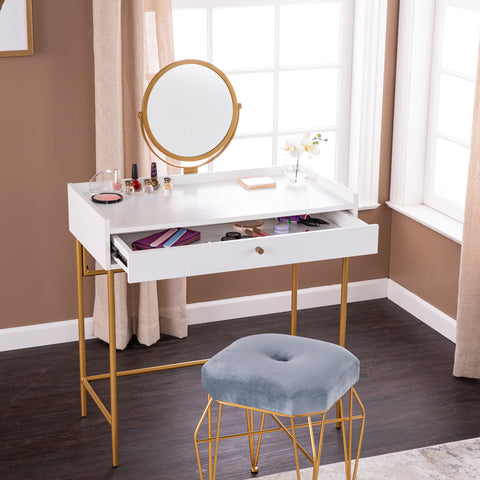 Image of Modern dressing vanity w/ storage Image 2